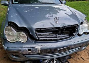 Mercedes W203 - uszkodzony