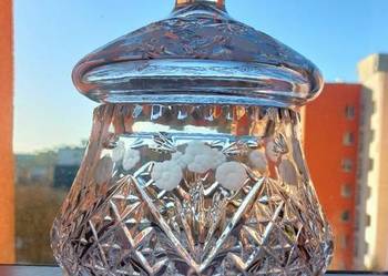 Piękna, bomboniera, kryształowa PRL.