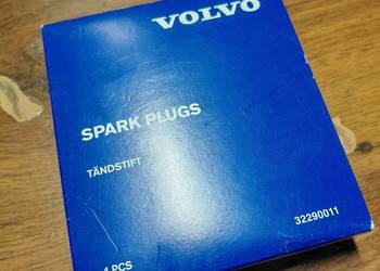 Swiece zaplonoqe volvo 32290011 Nowe oem