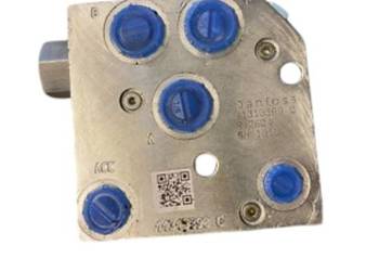 JCB 11315389 (Danfoss 11315389) Rozdzielacz hydrauliczny do JCB