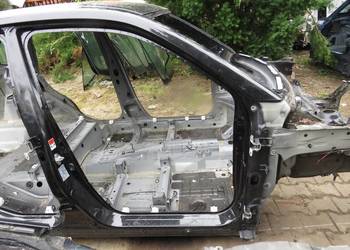 PRÓG SŁUPEK PRAWY BOK ZCE SUZUKI VITARA III