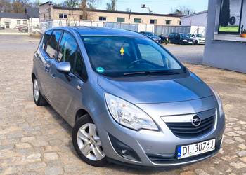 Opel Meriva 1.4 benzyna 2011