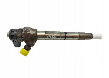 WTRYSKIWACZ 04L130277AC 0445110469 2.0 TDI VW Volkswagen Passat VIII  B8