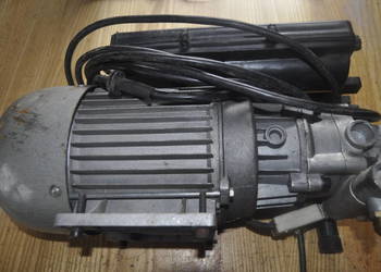 SILNIK 220 v PLUS POMPA MYJKI