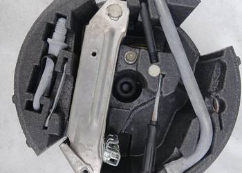 Audi A6 C5 wkładka koła zapasowego styropian organizer wytłoczka na lewarek