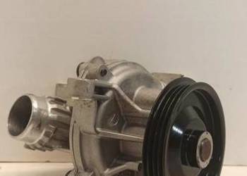 VOLVO XC40 POMPA WODY 32252604