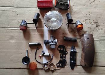 JAWA TS 350 Części Gaźnik Lampa Błotnik Uchwyty Mocowanie CZ 350