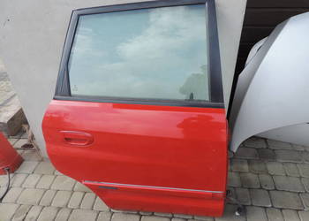 DRZWI PRAWY TYŁ MITSUBISHI SPACE STAR I P04