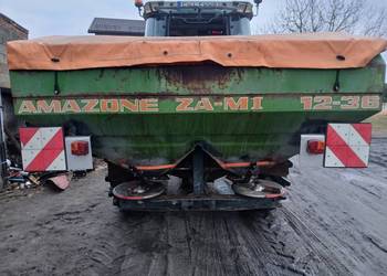 Sprzedam rozsiewacz Amazone ZA-MI 12-36.
Roziewacz posiada zasuwy hydraulic