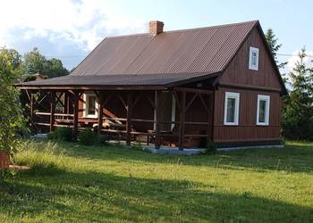 Siedlisko z klimatem – dom + budynki gospodarcze + las | 1,04 ha