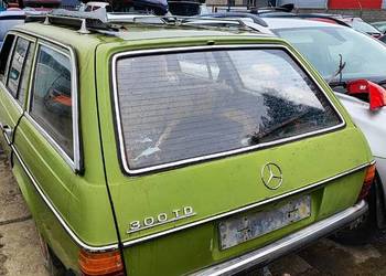 Mercedes W123 300 DT - Lampy tył kpl