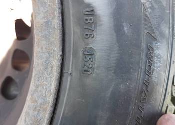 Pirelli 195 65 r15  zima