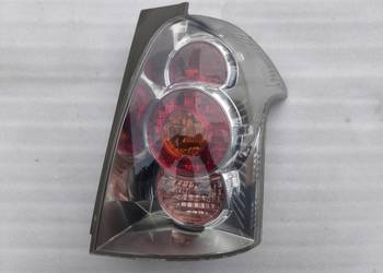 Lampa Prawy Tył Tylna Prawa Toyota Corolla Verso II