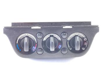 PANEL STEROWANIA NAWIEWU SUZUKI SWIFT III Hatchback KONSOLA