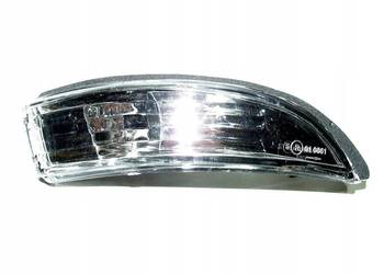 KIERUNKOWSKAZ BOCZNY LUSTERKA PRAWY FORD FIESTA MKVI B-MAX 2008 - 1748314