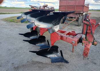 Pług 3 skibowy obrotowy