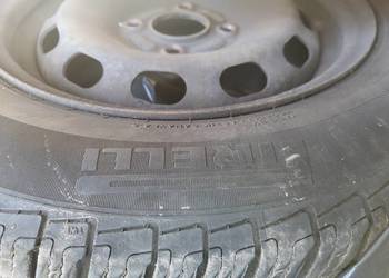 Opony całoroczne  pirelli.