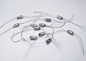 Kondensator 560pF 63V KsF Unitra MIFLEX