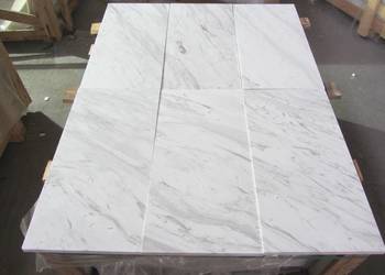 Płytki marmurowe Volakas Carrara 60x30 naturalny kamień HIT
