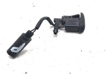 DYSZA SPRYSKIWACZA PRAWA BMW E83 03-11 7110851