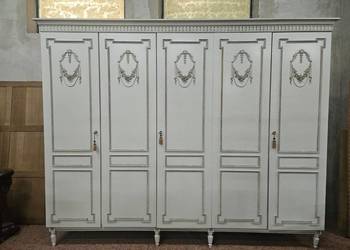 Stylowa szafa z Francji