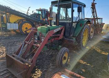 Ciągnik John Deere 2130 części