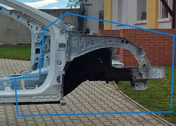 LEXUS RX500H V 5 2023-  ĆWIARTKA PRAWY PRZÓD