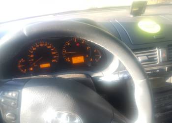 Auto toyota Avensis 2007