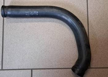 Przewód wąż chłodnicy układu chłodzenia 8A0121051A Audi 80 B4