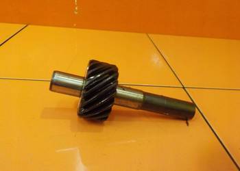 AUDI A3 8P 3.2 VR6 V6 06r 250KM BDB walek pompy oleju