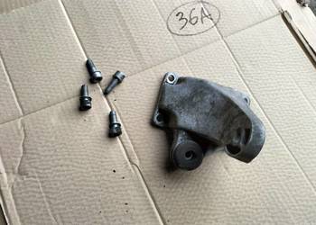 AUDI 80 B4 80B4 1.9 D TD TDI 853399114 ŁAPA SKRZYNI BIEGÓW PRAWAWA + ŚRUBY