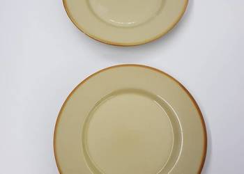 Zestaw talerzyków deserowych z prl-u Tułowice Zestaw talerzyków deserowych z prl-u Tułowice