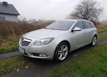 Opel Insignia Sports Tourer 2009 1.6 180 KM