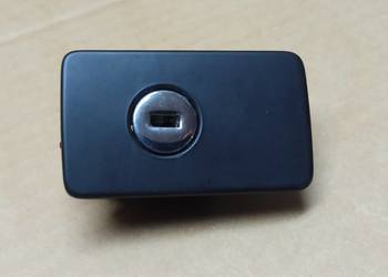 Volkswagen Passat B6 2006 Zamek klamka schowka pasażera