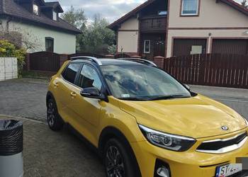 Kia Stonic 1.0 T-GDI Bagażnik | Garażowana | Czarny dach