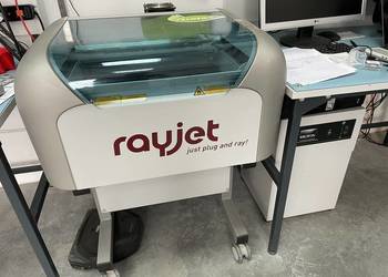 Urządzenie do grawerowania i cięcia laserem RayJet Trotec