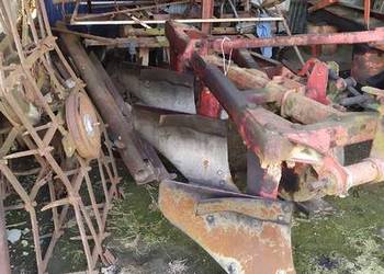 Pług i wiele innych maszyn