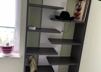 Bardzo ładny i solidny regał ZONDA Z08 biało-popielaty 90x210x30