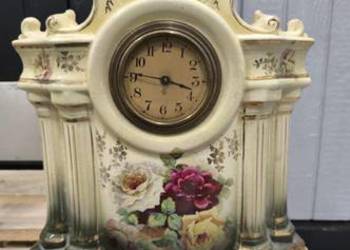 Stary zegar porcelanowy