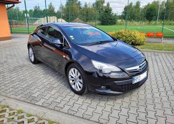 Opel Astra GTC Mały przebieg do końca serwisowana Nawigacja Tempomat Klima