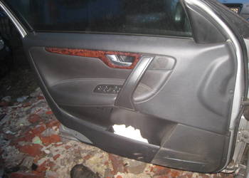 Boczek boczki drzwi grey Volvo v70 II s60 skóra skórzane czarne grey