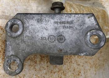 uchwyt wspornik łapa 90496940 Opel Vectra b