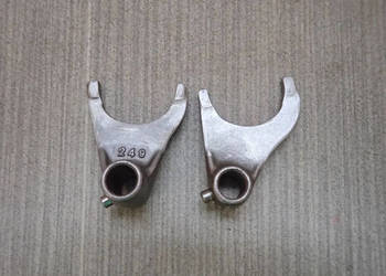 Dwa Wodziki Skrzyni Biegów Kawasaki KX 125 88-93r