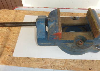 Stare niemieckie imadło wiertarskie, obrotowe, (maszynowe).Waga około 20kg.