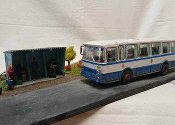 Autosan H9-20, diorama pt." Przystanek PKS-u, lata 80 ", skala 1:43