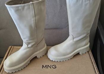 Skórzane kozaki Mango