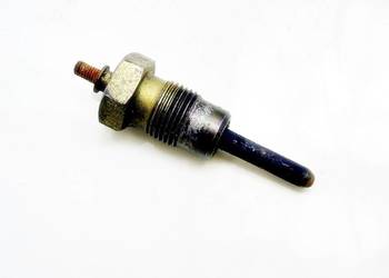ŚWIECA ŻAROWA MERCEDES 2.4D W123 S123 240D
