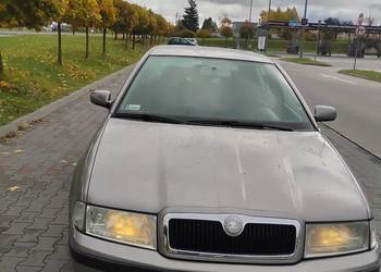 SKODA OCTAVIA 1.6 LPG