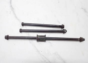 Mocowanie Silnika Szpiki Śruby Kawasaki Gpz 500 87-92r