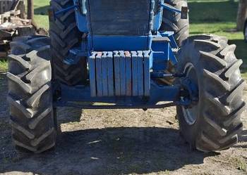 Sprzedam ciągnik Ford 9700
